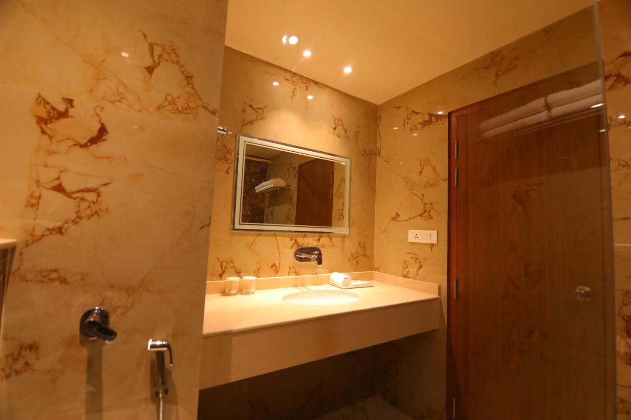 The Forest Hill Hotel Haridwar Bagian luar foto
